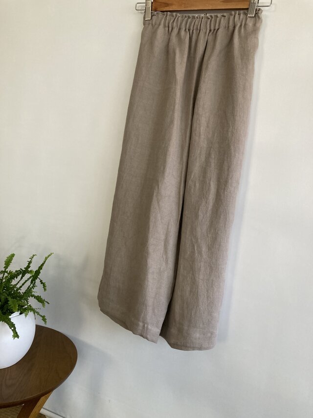 リネンパンツ