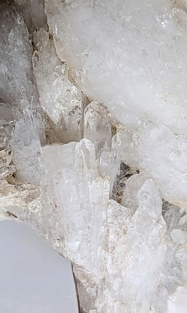 秋田県 荒川鉱山産の水晶クラスター』 | iichi 日々の暮らしを心地よく