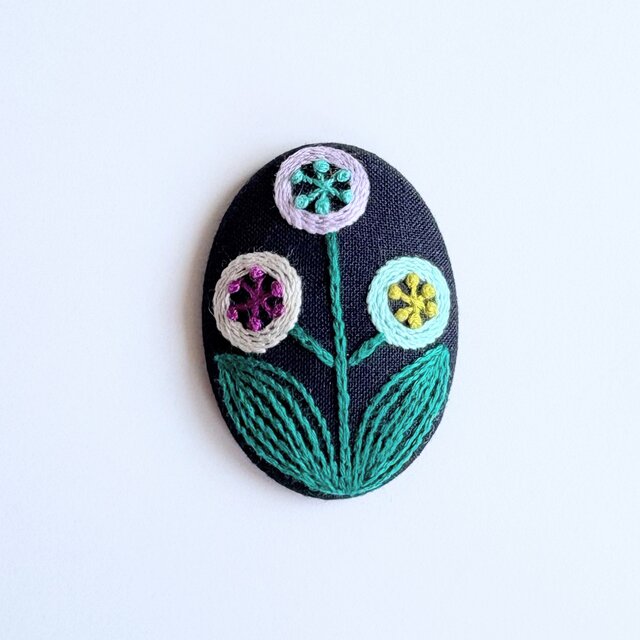 草花の刺繍ブローチ【botanical】#385