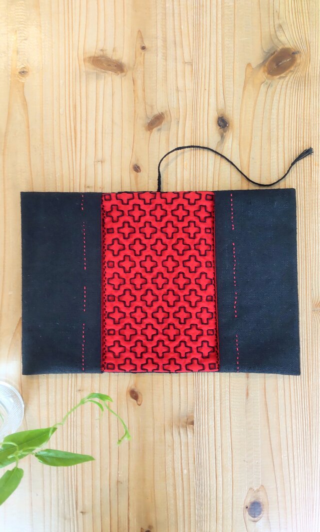 怪談話の文庫本カバー(吸血鬼)