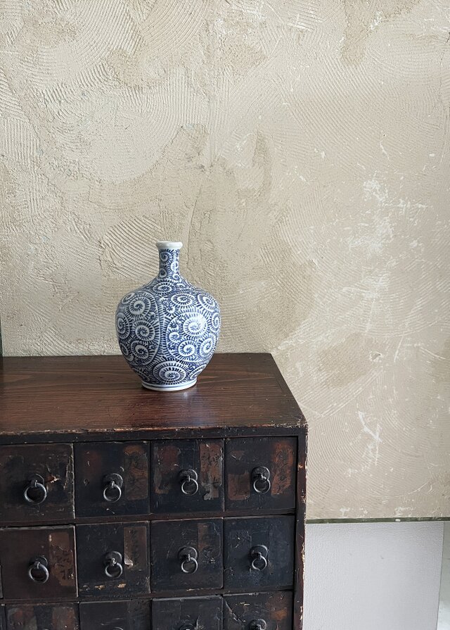 染め付け　タコ唐草　花入れ　徳利　酒器　　　yk279