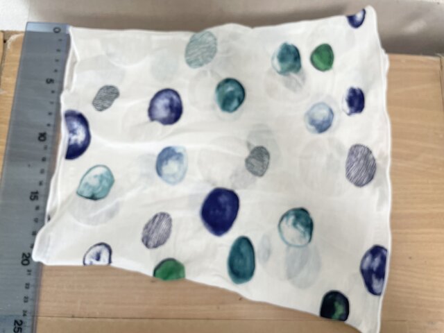 綿100%水彩風ブルー系カラフルドット&ホワイトネックウォーマー日焼け  