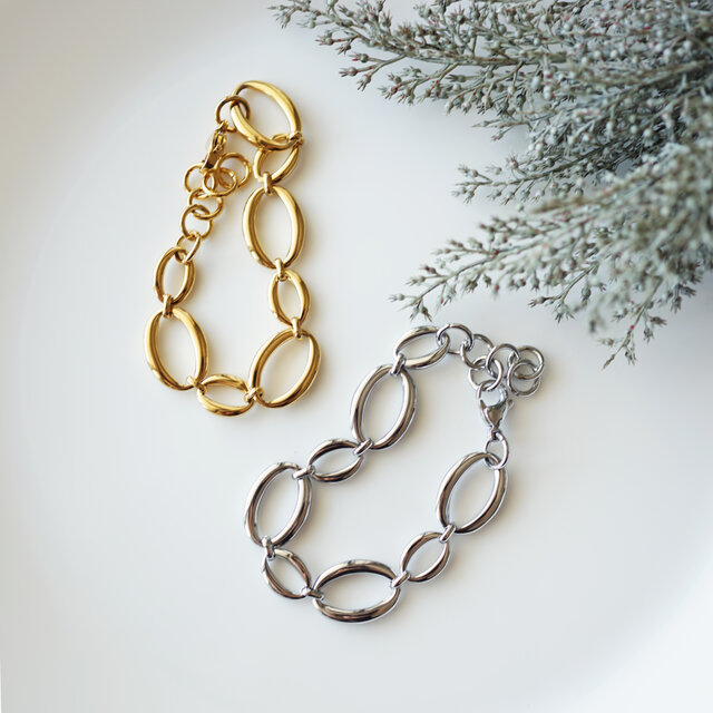 サージカルステンレス・オーバルフープブレスレット　～輪繋ぎ・Silver/Gold