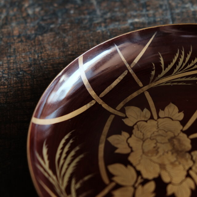 芍薬と菖蒲◇漆芸蒔絵中皿 古漆器 骨董/antiques 古民家 古道具 時代物