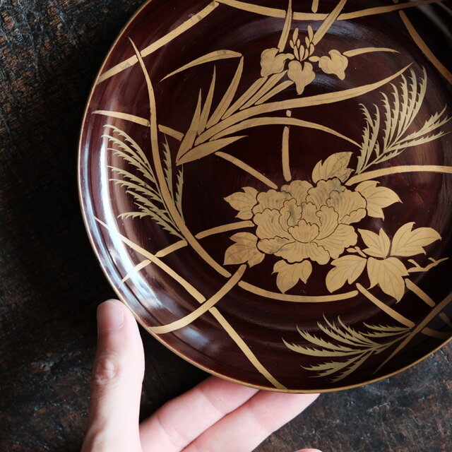 芍薬と菖蒲◇漆芸蒔絵中皿 古漆器 骨董/antiques 古民家 古道具 時代物