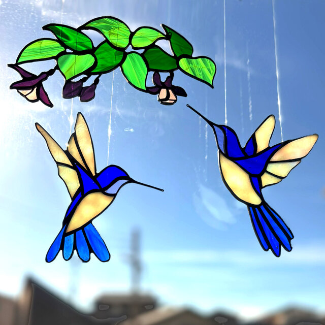 ステンドグラス サンキャッチャー『フクシア』 | iichi 日々の暮らしを