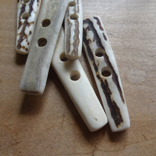 鹿角トグル釦5個セットC | iichi 日々の暮らしを心地よくする