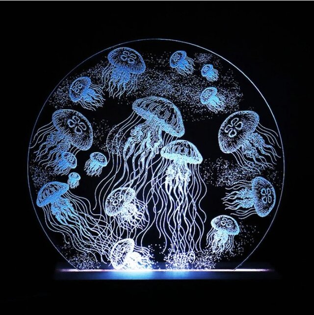 癒し空間 クラゲのフロアライト 全7色／USB対応 | iichi 日々の暮らし