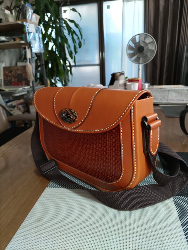 完璧すぎるショルダーバッグ(小)