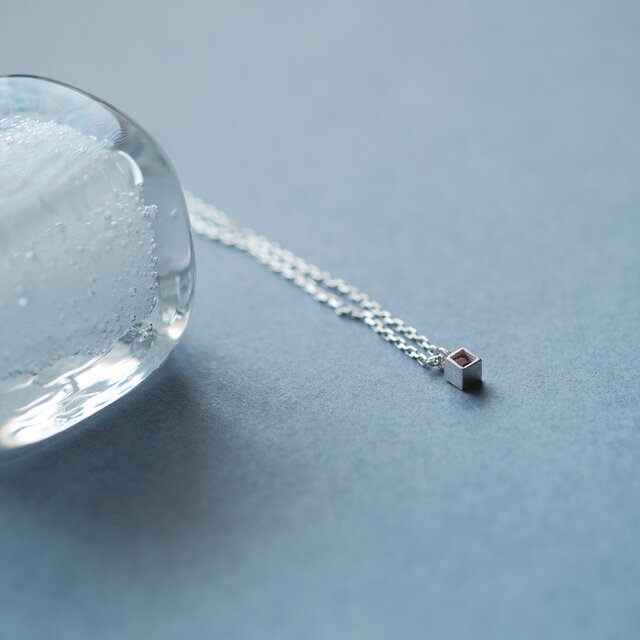 極小 ルビー 四角 ネックレス シルバー925 | iichi 日々の暮らしを