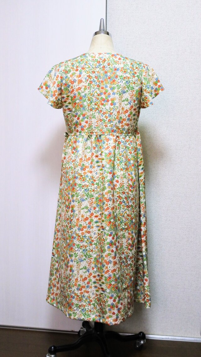 着物リメイク カシュクールワンピース | iichi 日々の暮らしを心地よく 