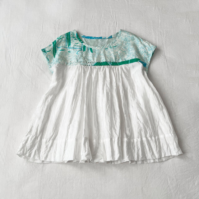 シルクプリント＆シルクローン・ギャザーブラウス