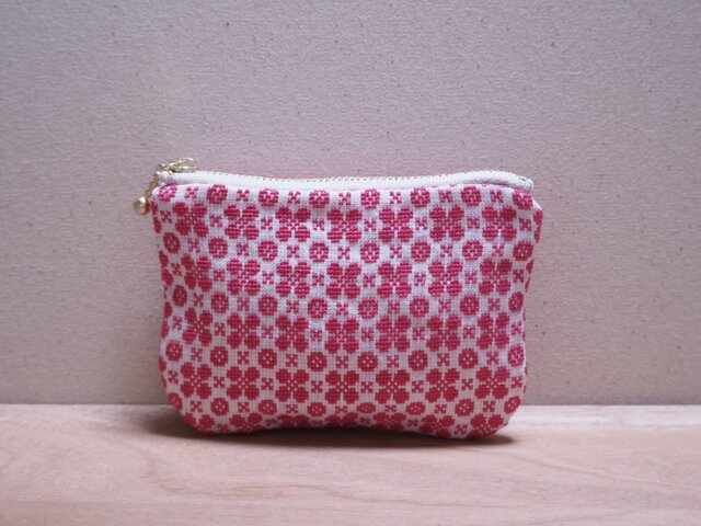 ハンドメイド クロスステッチ ポーチ ファスナー 総刺し | iichi 日々