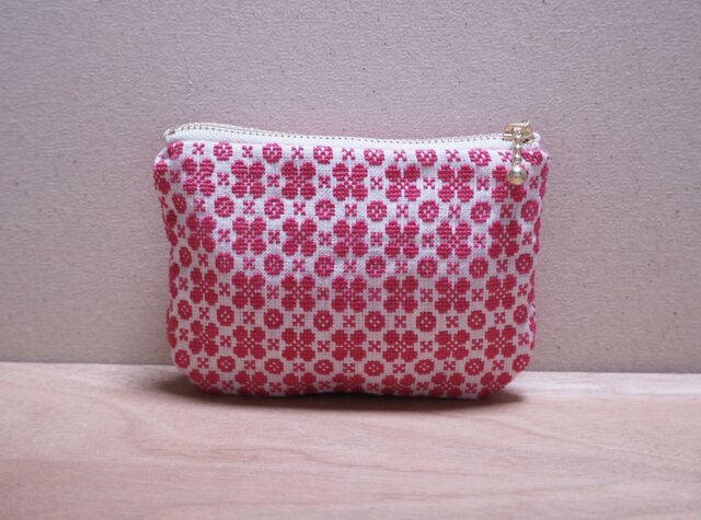 ハンドメイド クロスステッチ ポーチ ファスナー 総刺し | iichi 日々