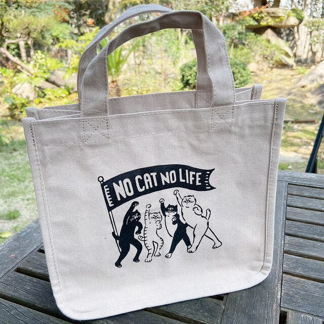 NO CAT NO LIFE 仕切りが動くキャンバストートバッグ　ナチュラル