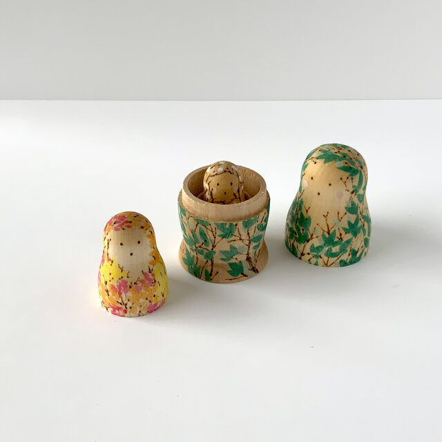四季の木マトリョーシカ 3個組 | iichi 日々の暮らしを心地よくする