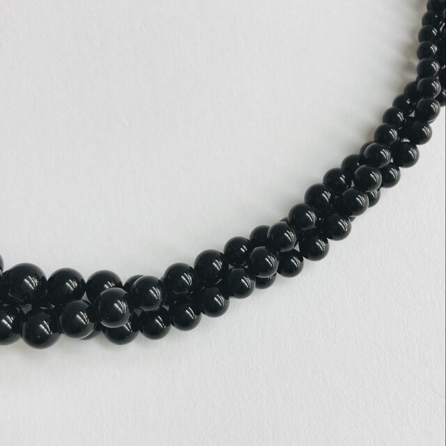 ガラスビーズ3連ツイストネックレス/4x8mm約43cm/マルーンブラック