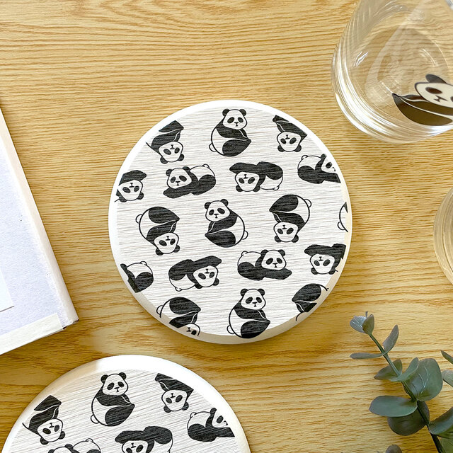 パンダの吸水コースター〈１枚〉珪藻土コースター 夏ギフト プレゼント 誕生日 クリスマス 母の日 動物 おしゃれ 可愛い
