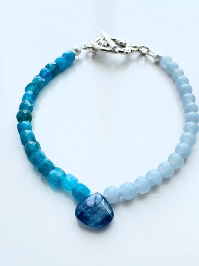 Kyanite Apatite＊Angeliteハーフブレス
