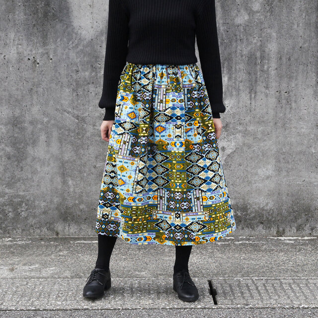 アフリカ布のギャザースカート（ アラベスク ）アフリカンプリント アフリカンファブリック