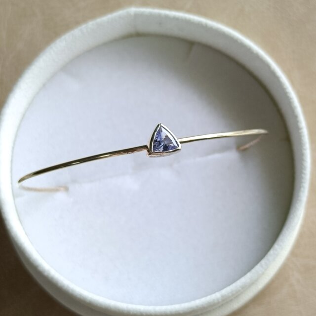 高品質-片耳【天然タンザナイト】6mm トリリアントカット タンザナイト・トリリアントカット・セレクション001｜MASHIRO