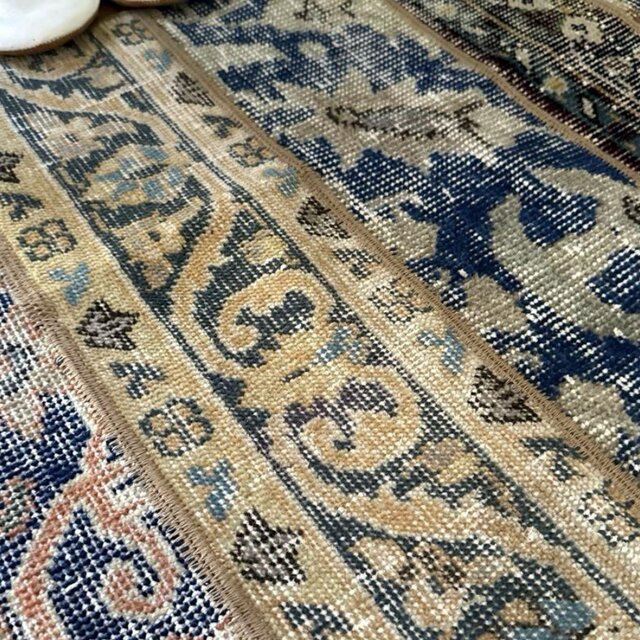 ブルーフローラル✳︎59×135カフェ・オレ　パッチワーク　トルコヴィンテージラグ 63×105 ブルーボタニカル パッチワークラグ トルコヴィンテージ