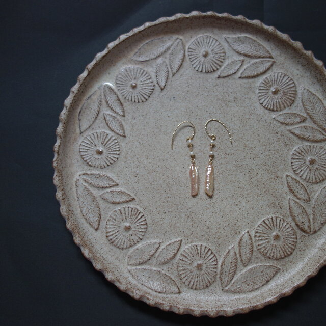 14kgf ナチュラルピンクカラーパールのピアス