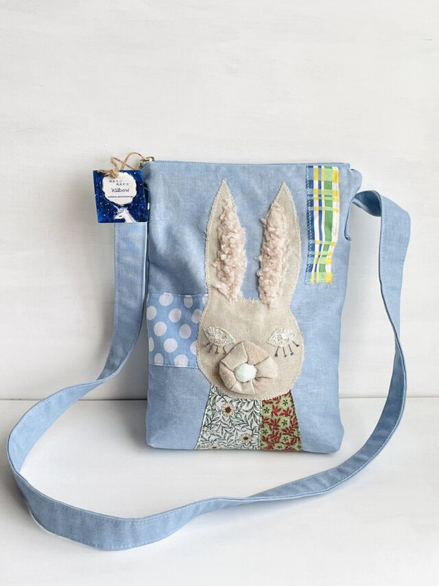 立体うさぎのショルダーバッグ