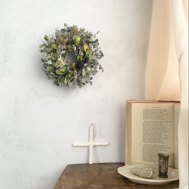 季節のリース　ユーカリとほおずき