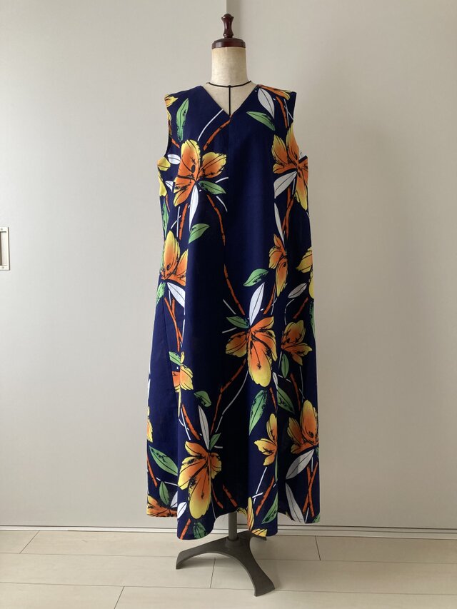 浴衣のAラインワンピース　オレンジの花