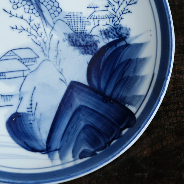 鍋の具材を盛り付けたくなる◇山水楼閣風景の絵。瀬戸焼 染付中皿 骨董