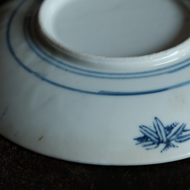 鍋の具材を盛り付けたくなる◇山水楼閣風景の絵。瀬戸焼 染付中皿 骨董