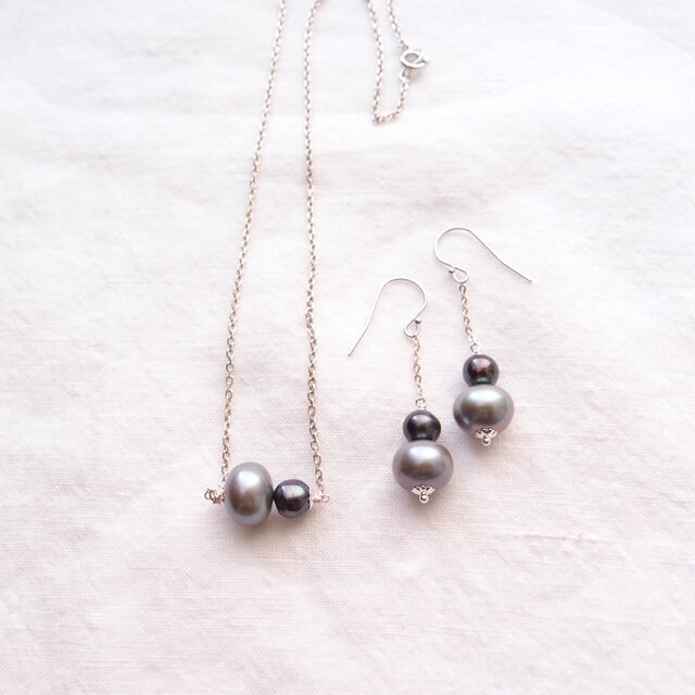 【SV】Green Gray × Navy Pearl Necklace／バイカラー パールネックレス