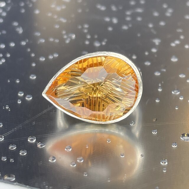 バイカラー シトリン ボリューミーなしずく シルバーSV925リング