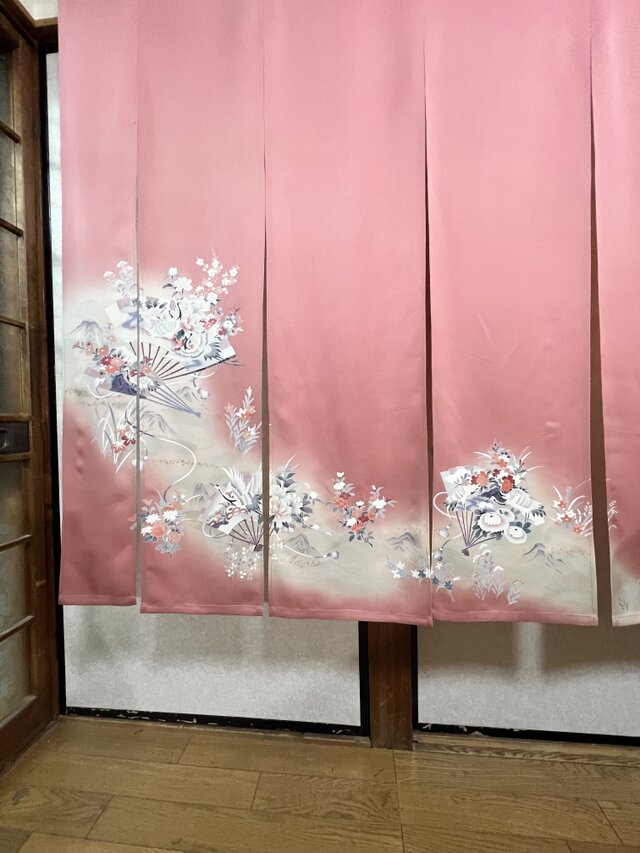 花柄、扇子、着物リメイク暖簾〜横〜124–丈〜136! | iichi 日々