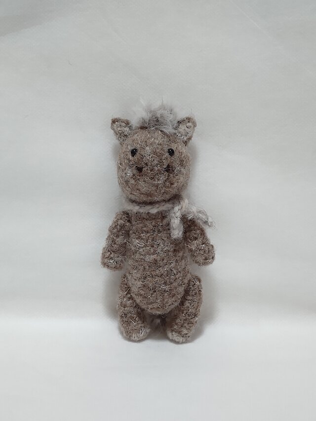 ウマのあみぐるみ