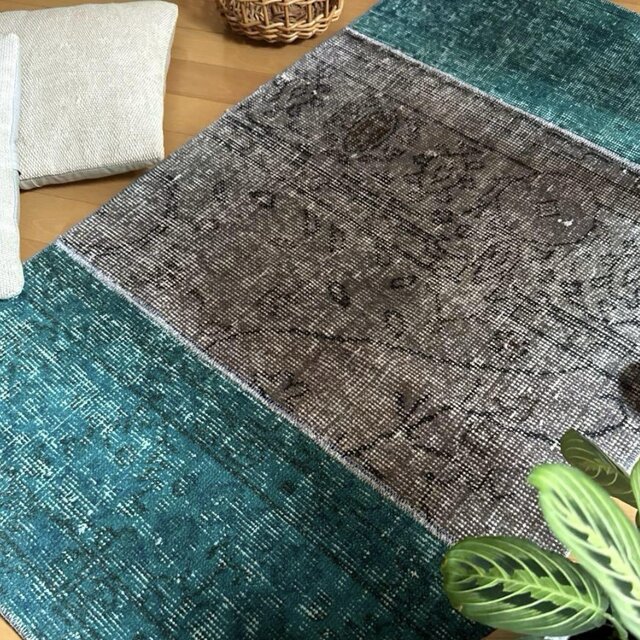 123×204 グレイオーバーダイ　フローラルボタニカル　トルコヴィンテージラグ 68×117神秘的ブルーグリーン×グレイ トルコヴィンテージラグ