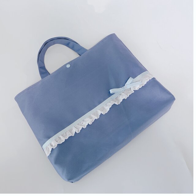 トートバッグ　ライトブルー✖️フリルレース