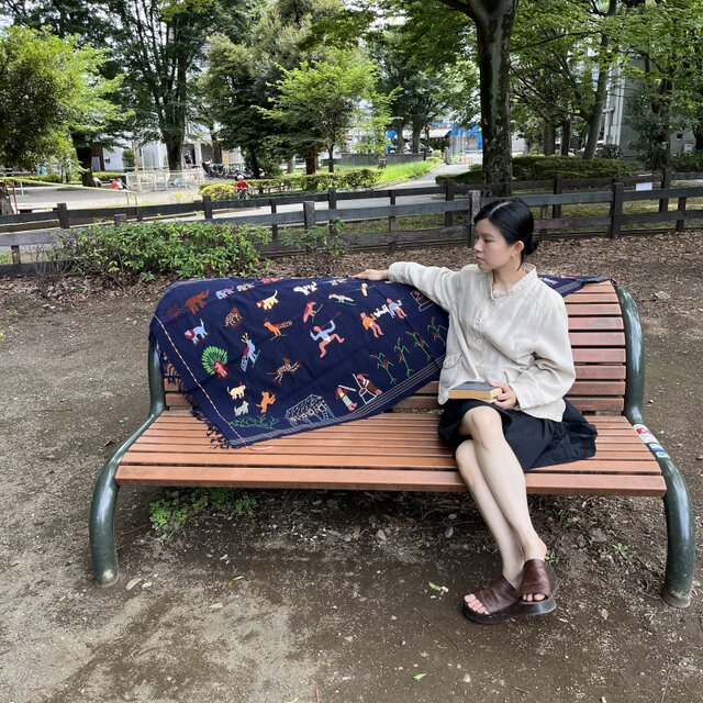 ミャンマー・チン族手刺繍布【ネイビー】Lot.2 | iichi 日々の暮らしを