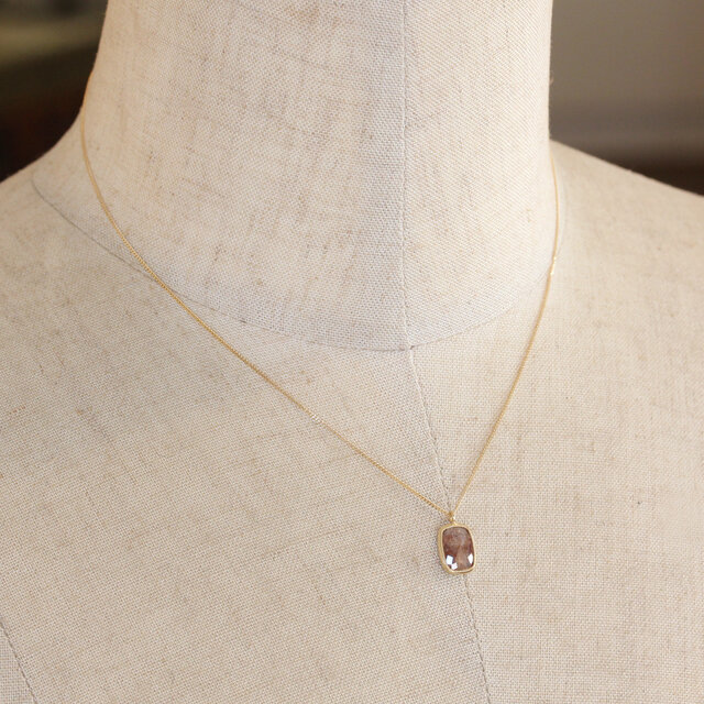 source ローズカット　ダイヤモンド　ネックレス　k18 k22 K18 ローズカット・ダイヤモンドネックレス 〈クッション・ブラウン