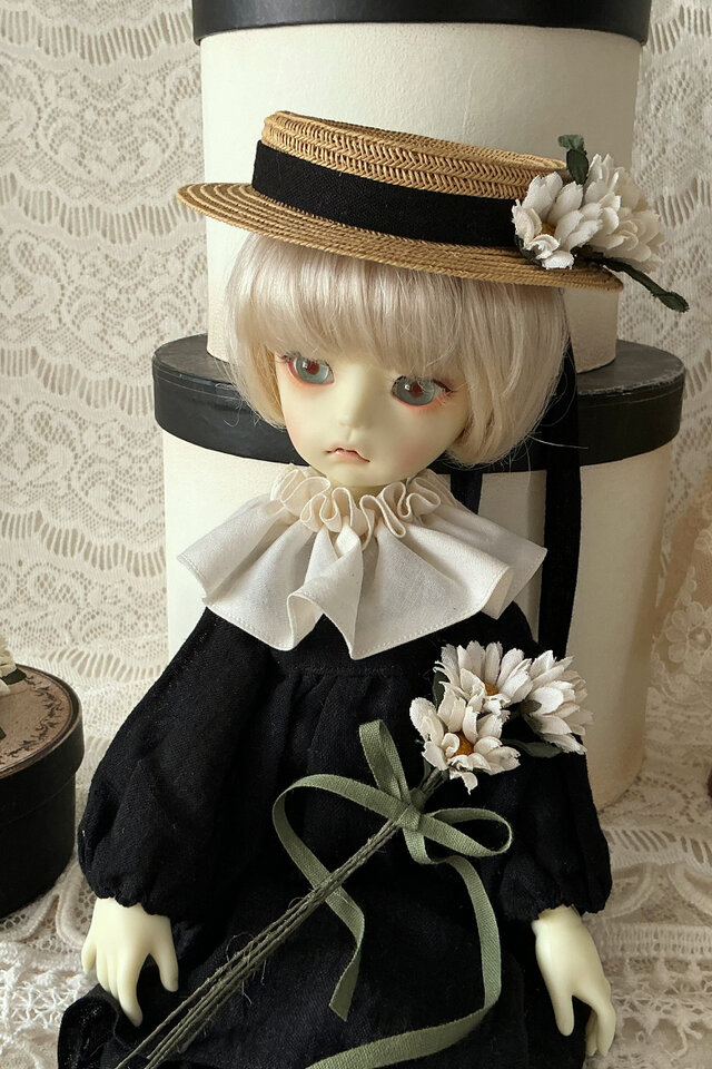 ドール用ドライ風マム付きのカンカン帽と花束のセットB(内径約7.4cm
