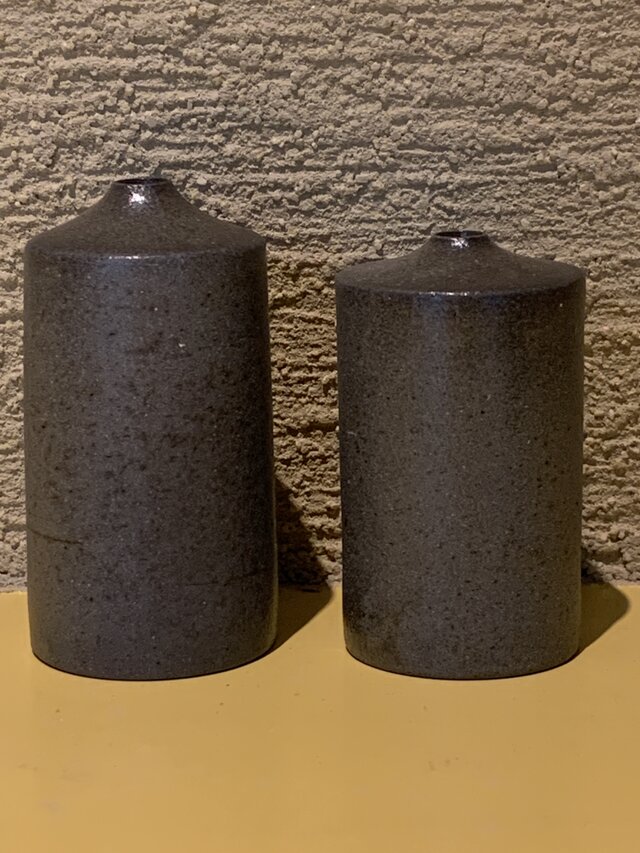 お選びいただける】珠洲焼の一輪挿し3 | iichi 日々の暮らしを