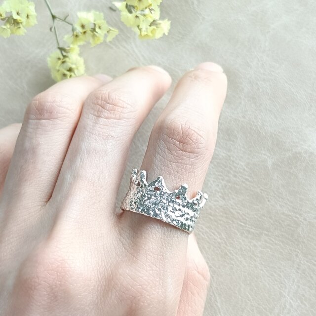 ［SV925］Rin-凛-　〜騎士の帰還リング〜　ティアラ　レース　アンティーク　幅広　動物　金属　平打　甲丸　しのぎ