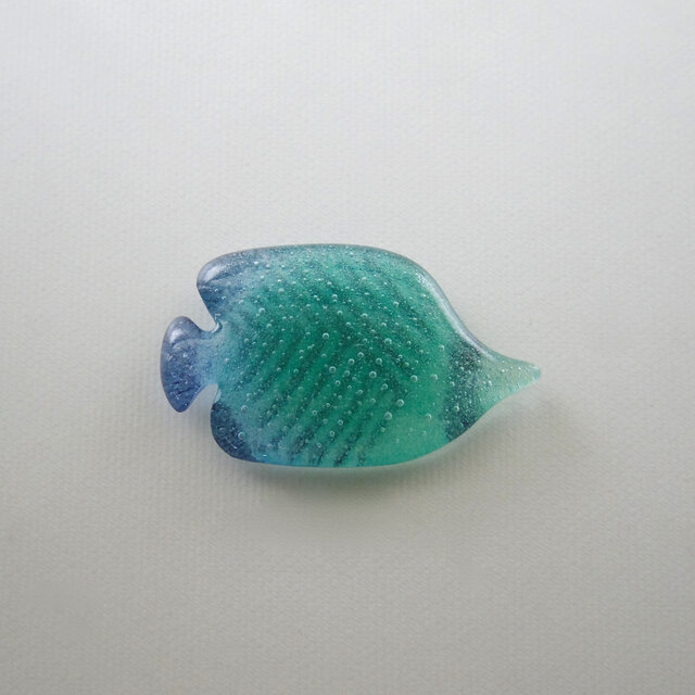 【創作】［額装オブジェ］ ワンダァランドの秘密 魚と珊瑚のオブジェ ① | iichi 日々の暮らしを心地よくする