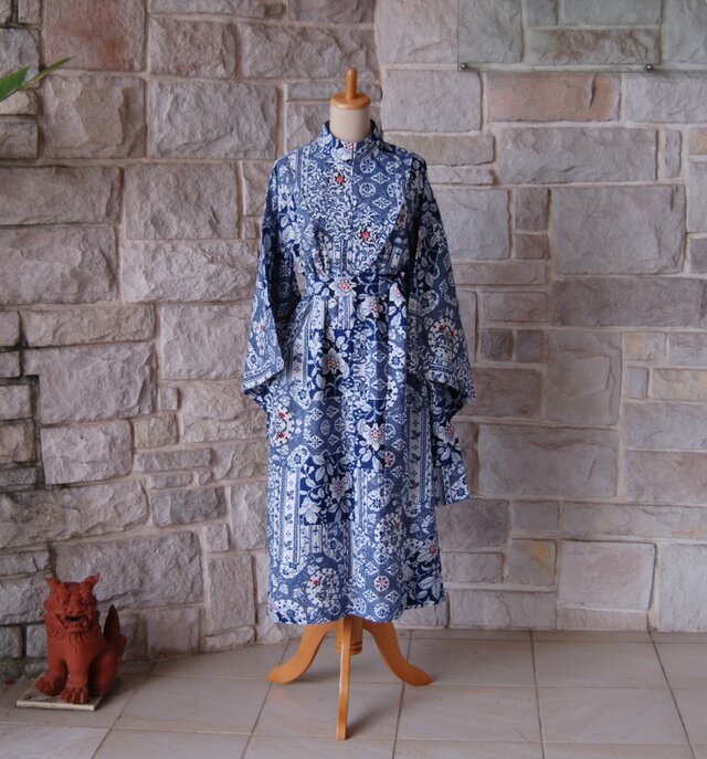レトロクラシカル 英国貴族好みのシノワズリ柄 着物スリーブワンピース