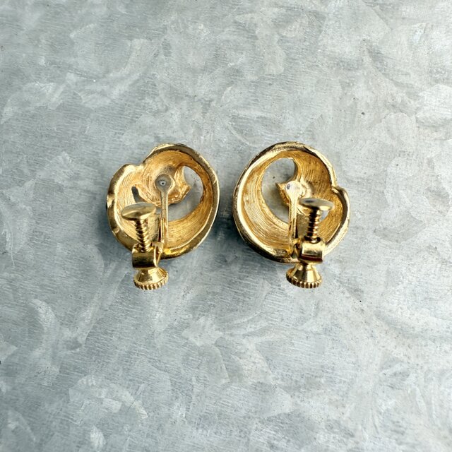 1960年台　ビンテージタンバリン Y430-ヴィンテージイヤリング U.K. 1970〜80s Gold Tone Navy