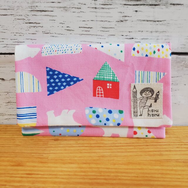 ぴったりが嬉しい！スリム通帳ケース 北欧しろくま