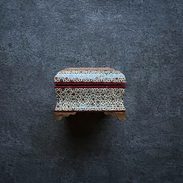 【★ ペルシャ象嵌細工 / 書斎インテリア ★】 ペルシャの象嵌細工（寄木細工）小箱 アクセサリー入れ 長方形