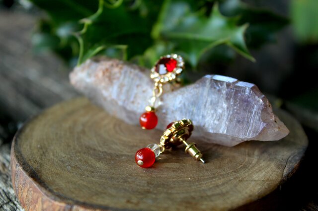 マルモ◇一点物✧カーネリアン×MOP×水晶 トリプレットストーンピアス