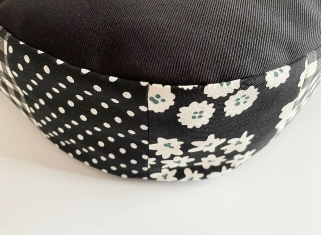 many花柄パッチワーク 収納ポケット Patchwork パッチワーク 綿麻キャンバス 小花柄 花柄